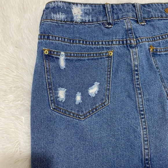Forever 21 Ripped Demin Skirt Jean Size S - Picture 9 of 9